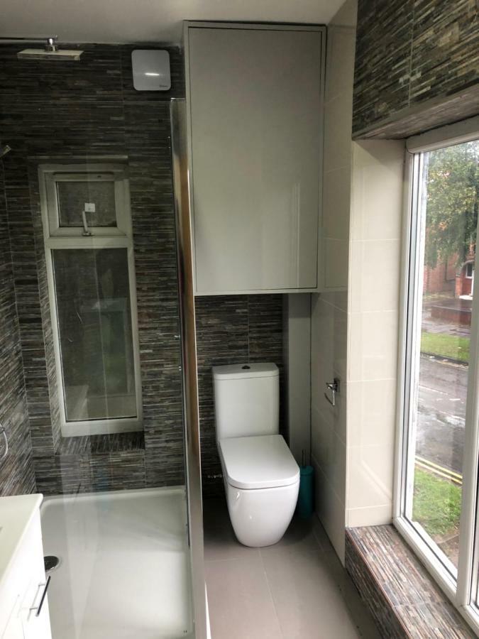 Treetops Flat2 Hall Green B28 เบอร์มิงแฮม ภายนอก รูปภาพ